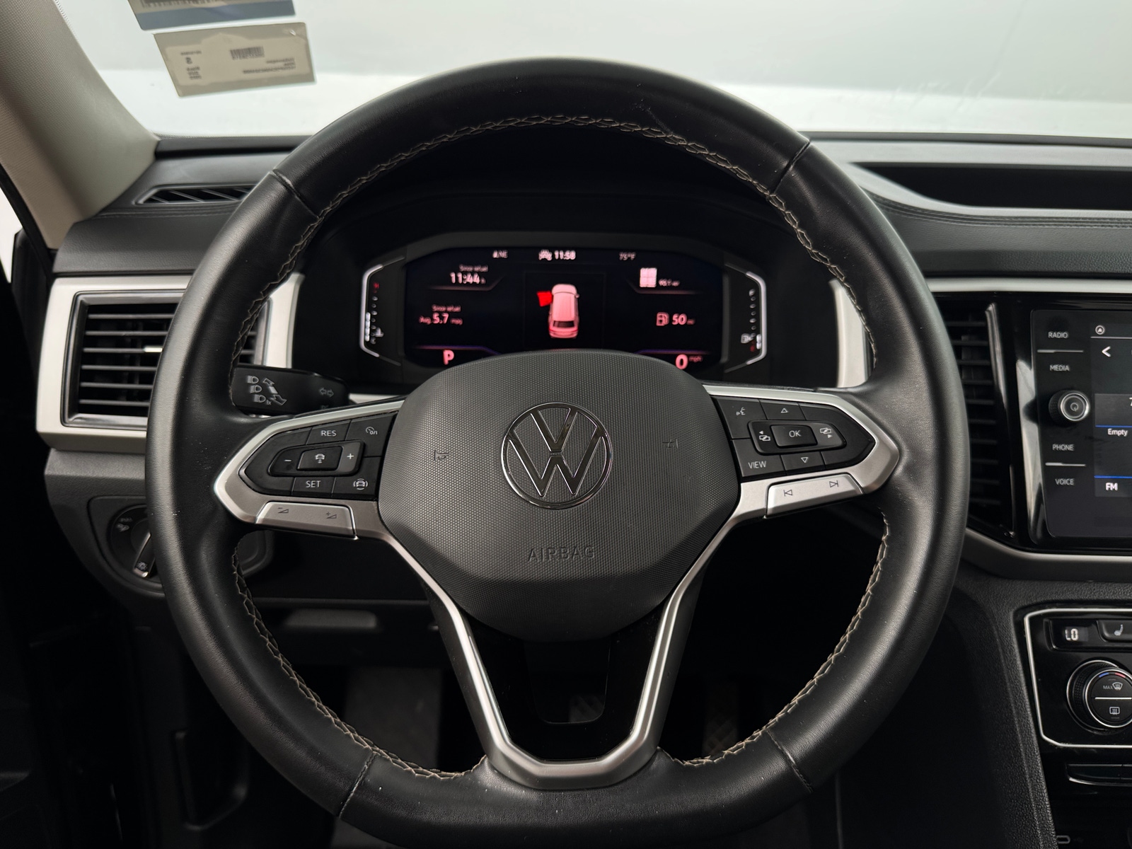 Thumbnail: 2022 Volkswagen Atlas - 4