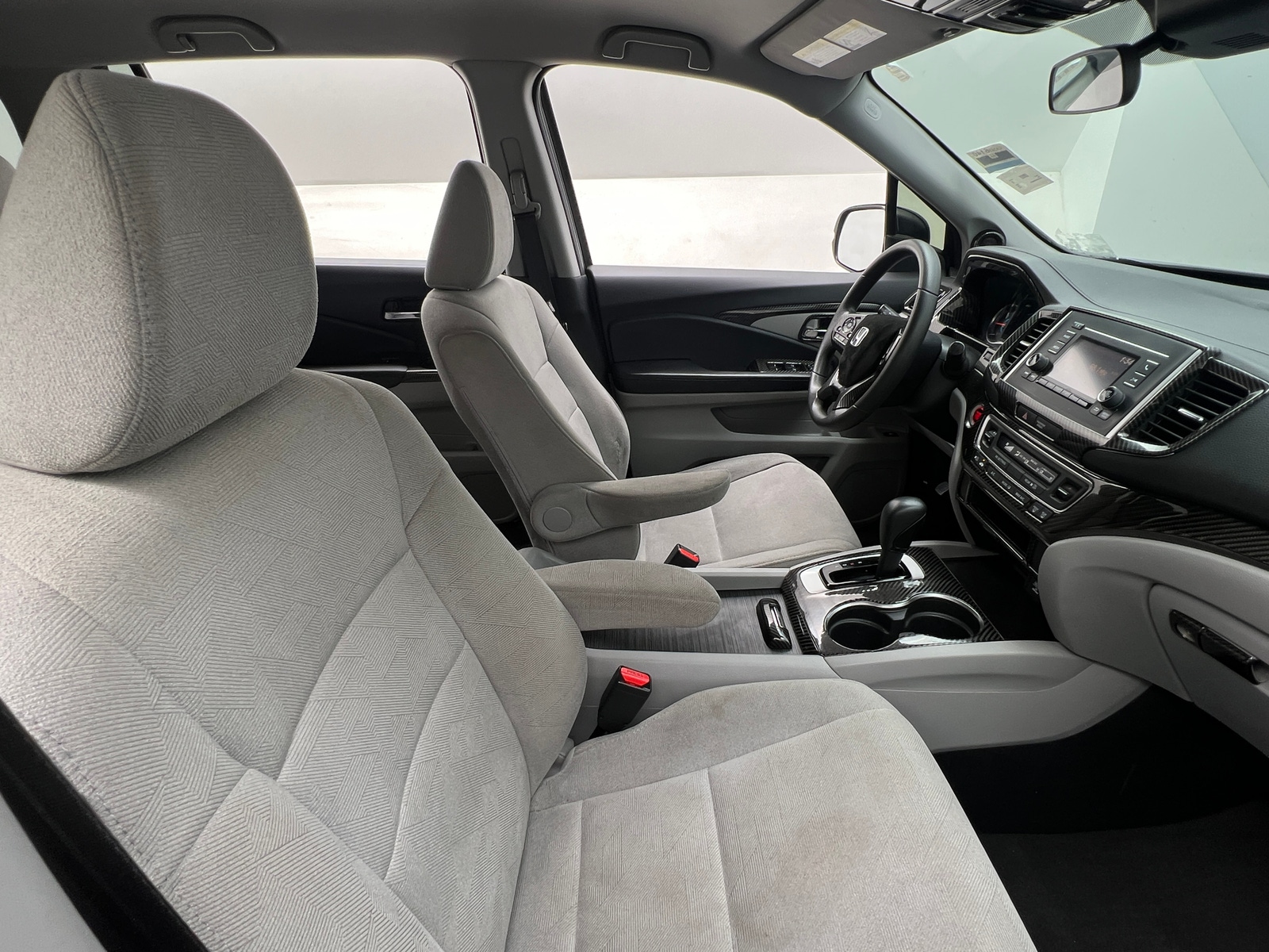 Thumbnail: 2019 Honda Pilot - 2