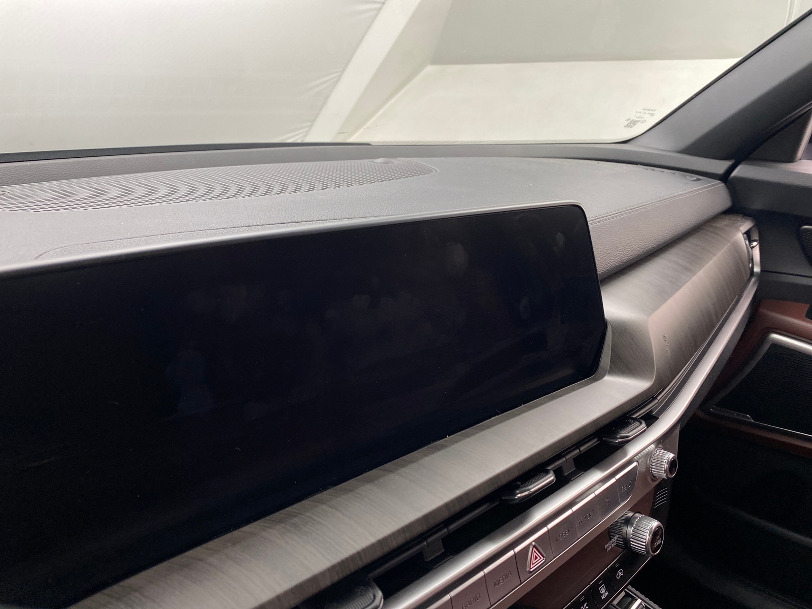 Thumbnail: 2024 Kia Telluride - 4