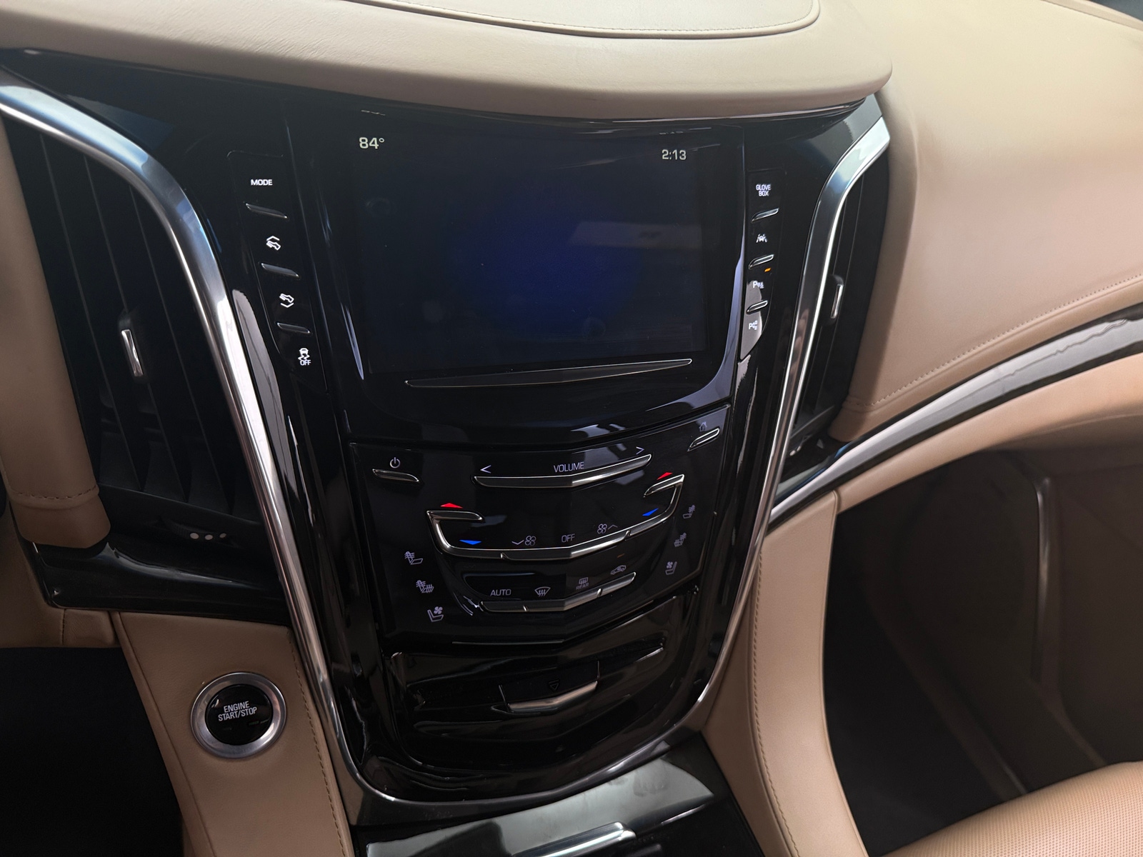 Thumbnail: 2018 Cadillac Escalade - 3