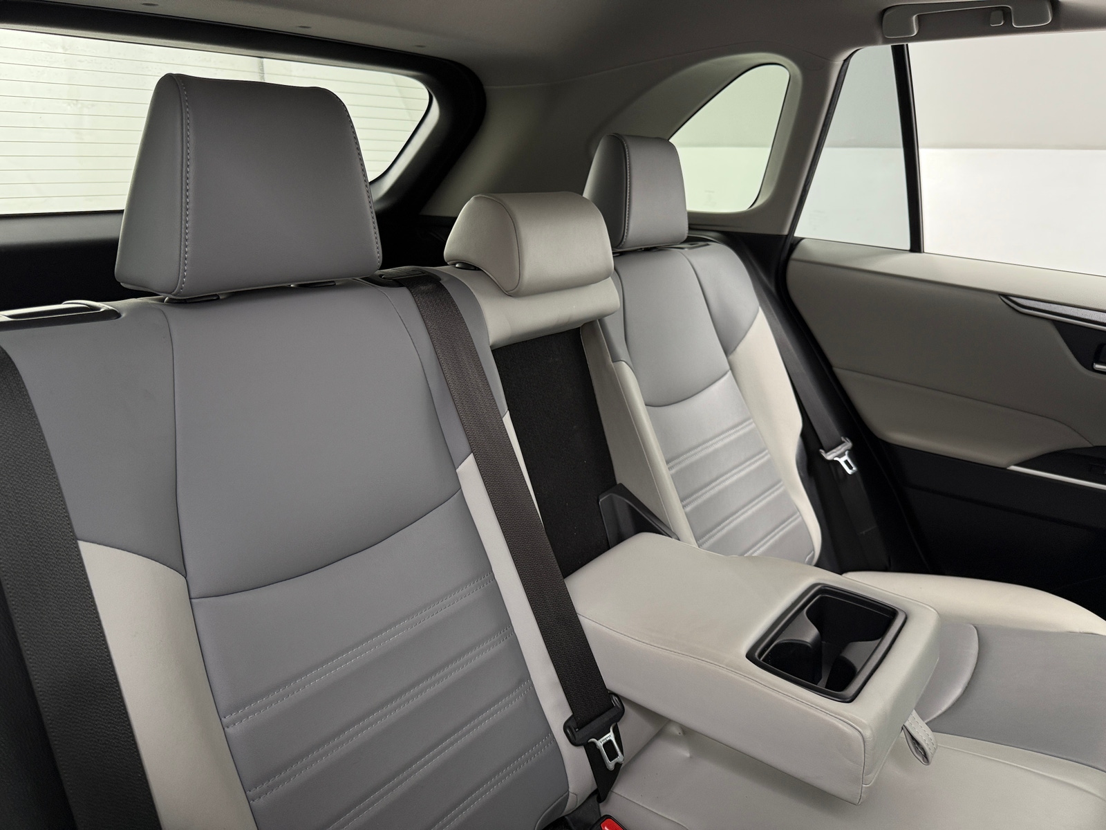 Thumbnail: 2019 Toyota RAV4 - 5