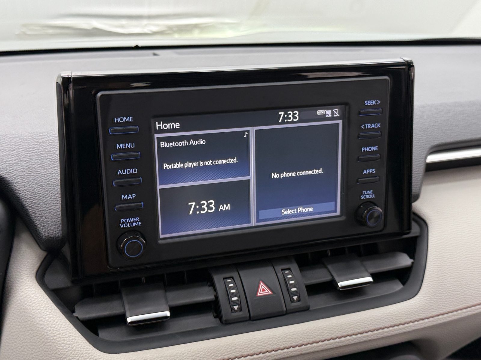 Thumbnail: 2019 Toyota RAV4 - 3