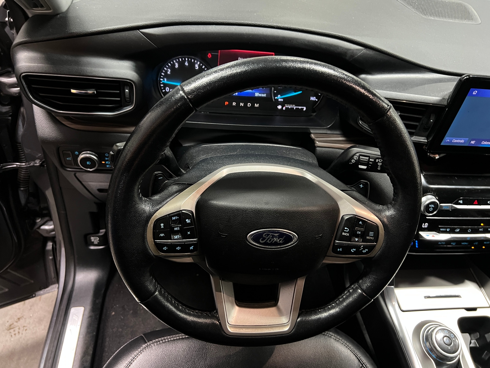 Thumbnail: 2021 Ford Explorer - 5