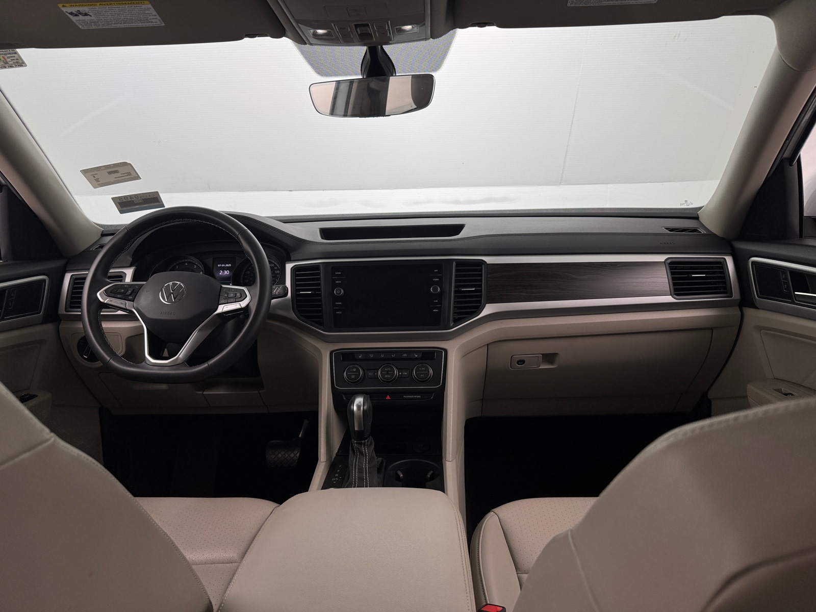 Thumbnail: 2021 Volkswagen Atlas - 2