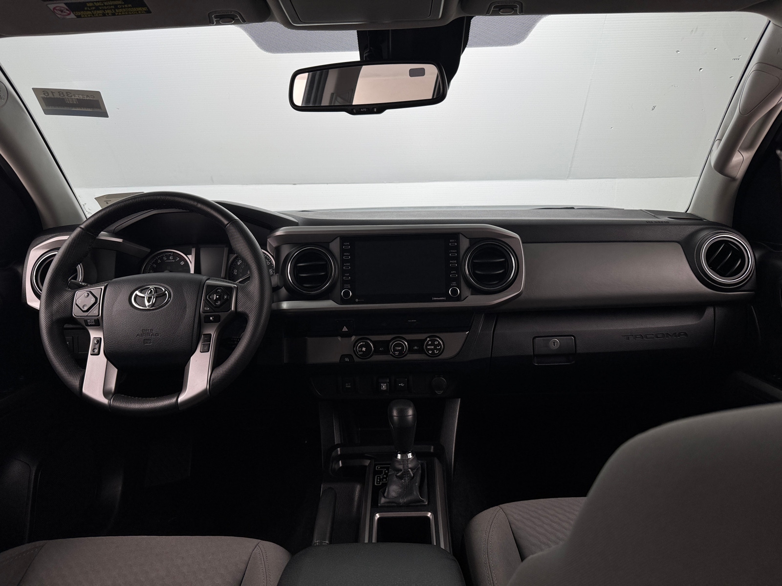 Thumbnail: 2020 Toyota Tacoma - 3