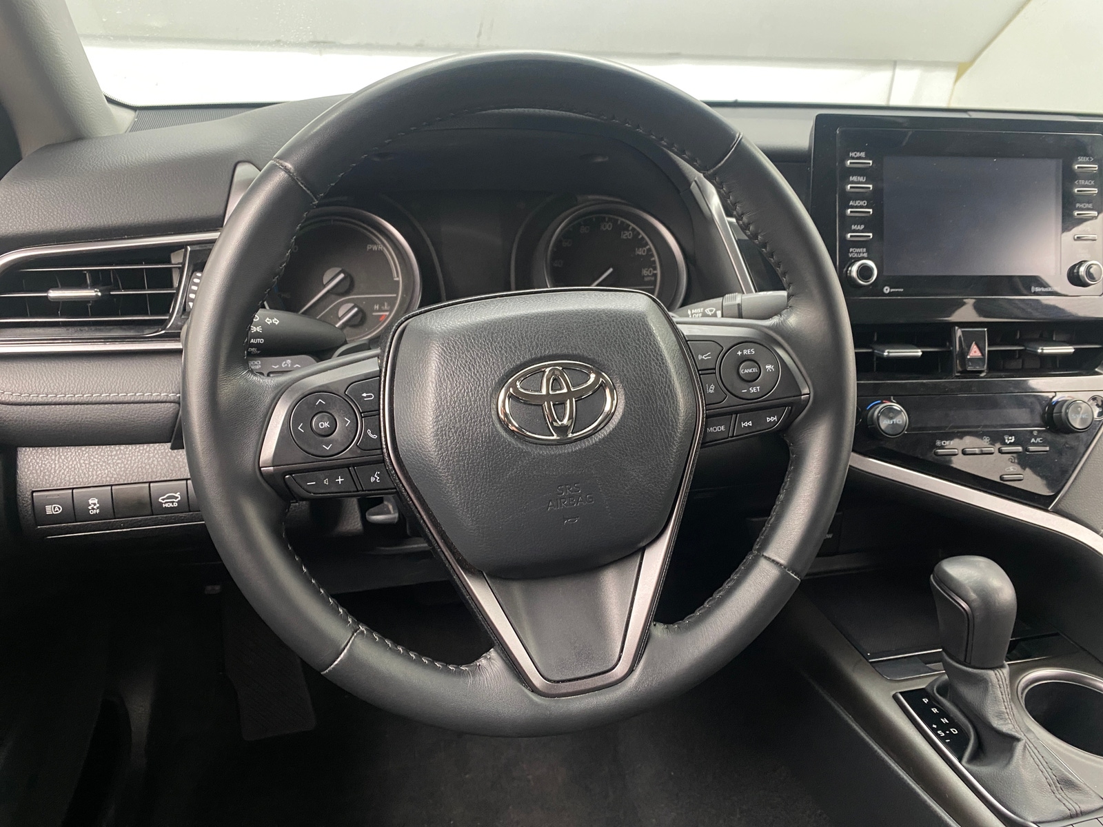 Thumbnail: 2023 Toyota Camry - 4