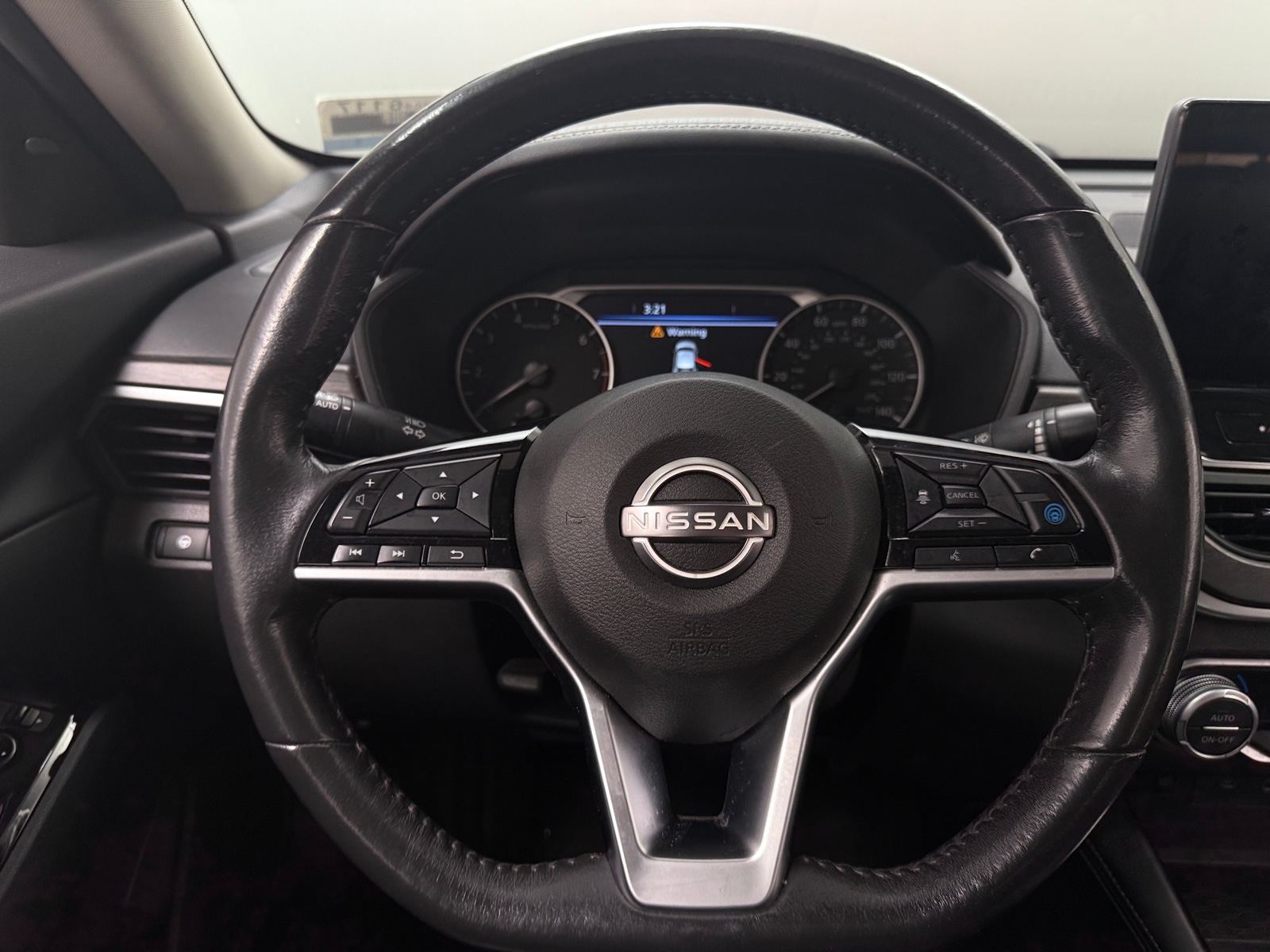 Thumbnail: 2023 Nissan Altima - 4