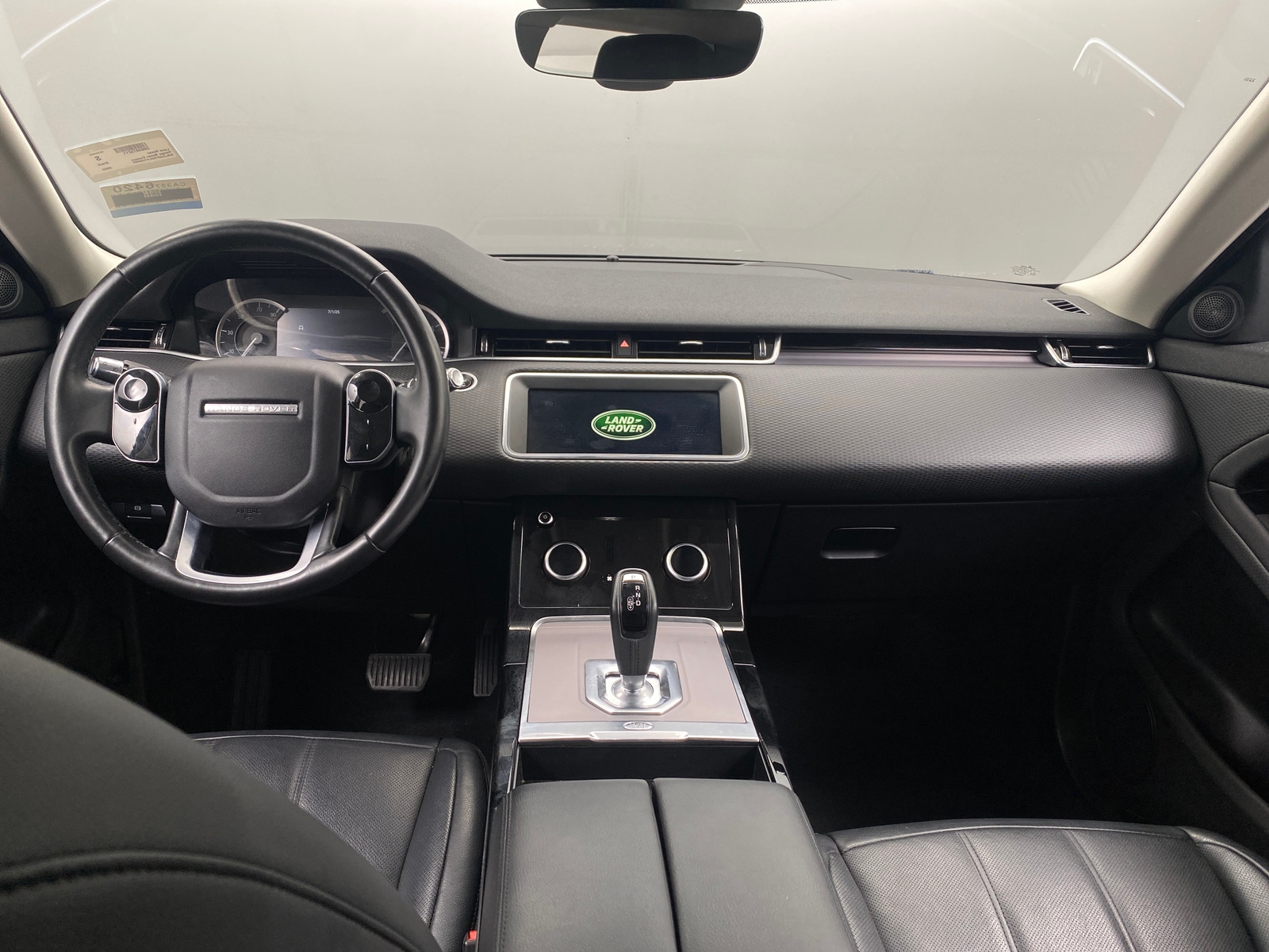 Thumbnail: 2020 Land Rover Range Rover Evoque - 2
