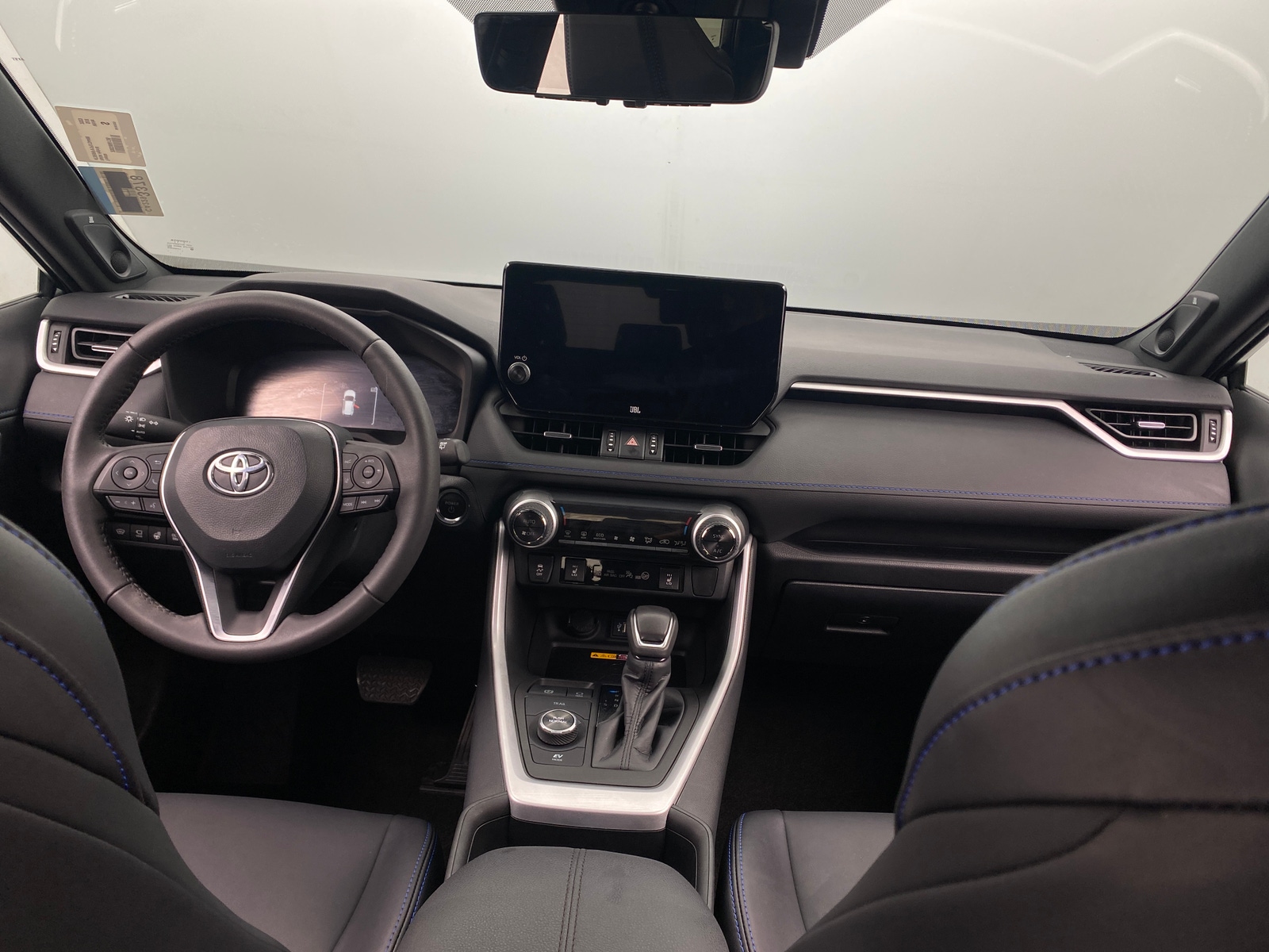 Thumbnail: 2023 Toyota RAV4 - 3