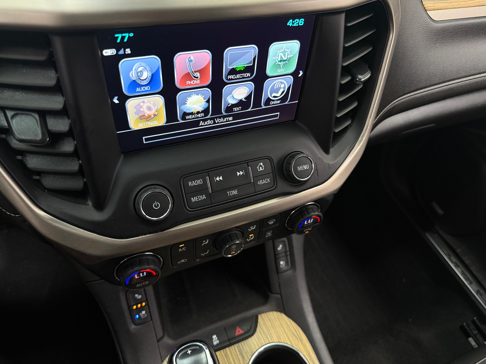 Thumbnail: 2018 GMC Acadia - 3