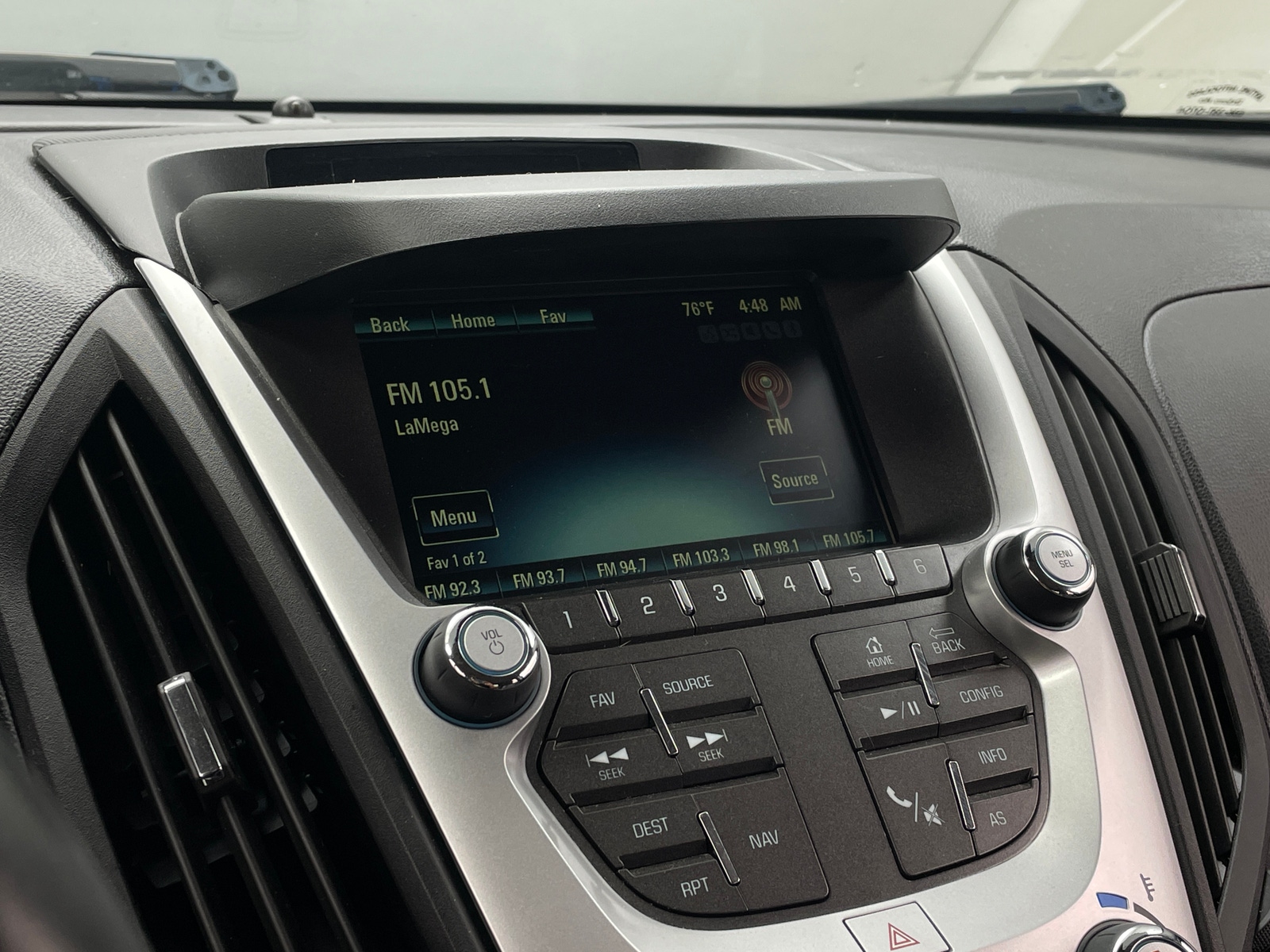 Thumbnail: 2017 Chevrolet Equinox - 3