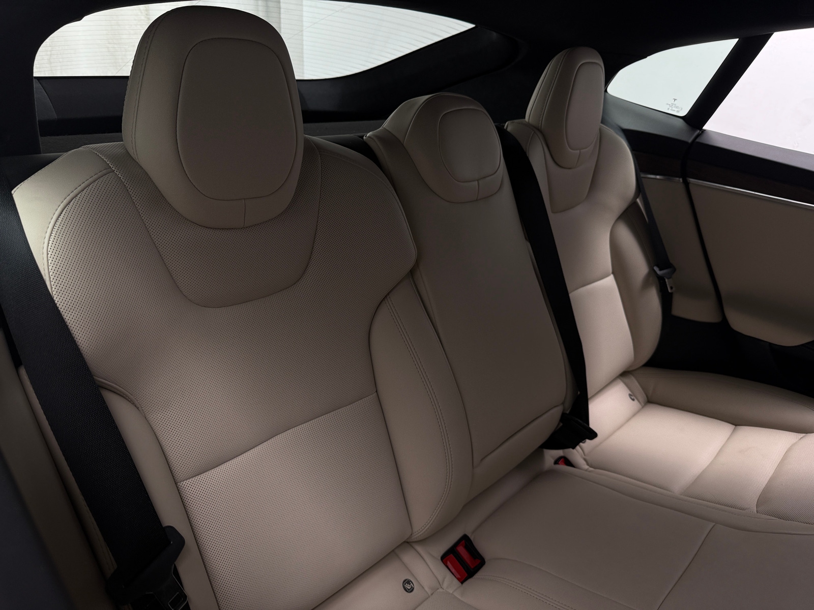 Thumbnail: 2021 Tesla Model S - 5