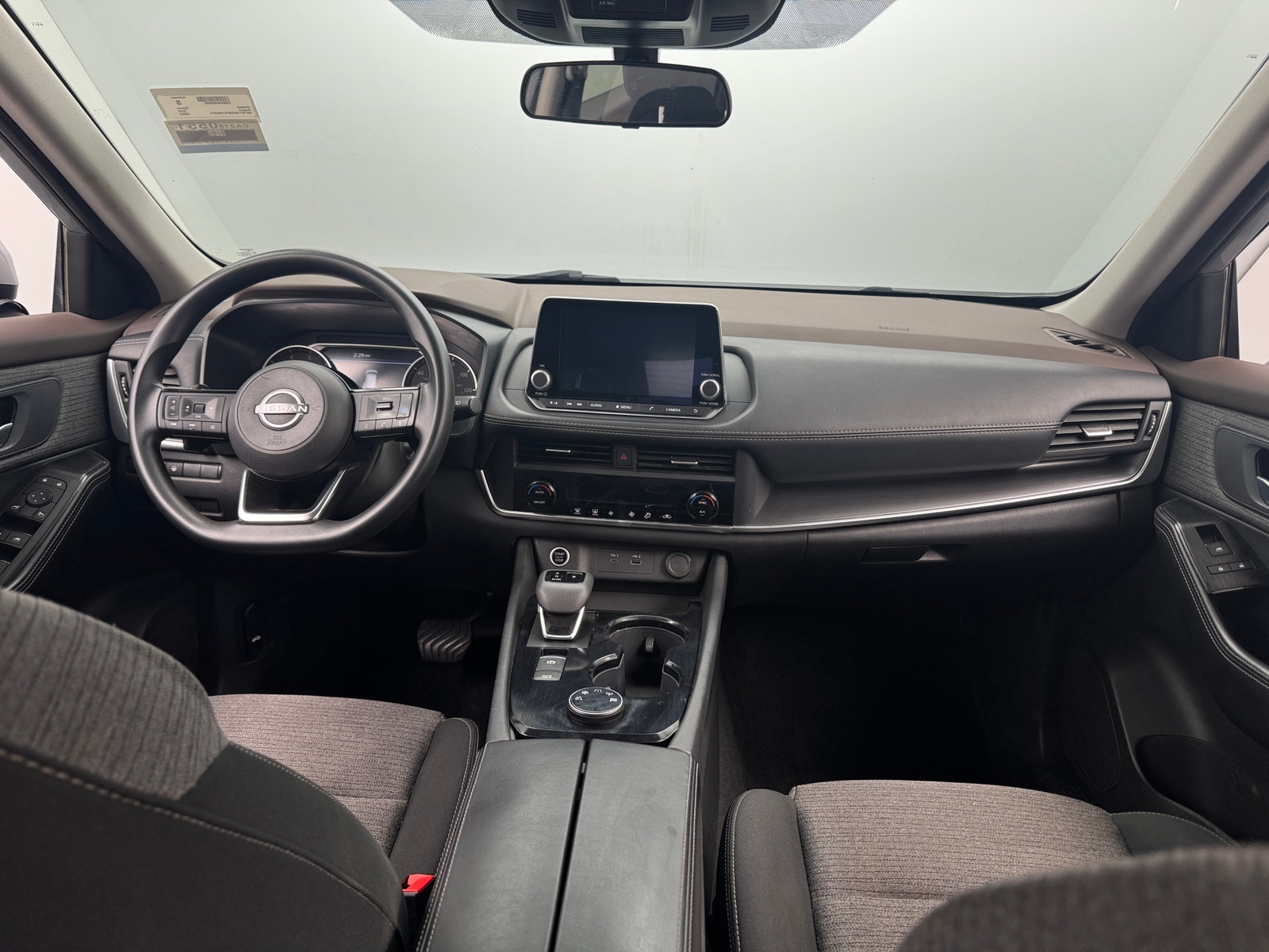 Thumbnail: 2023 Nissan Rogue - 3