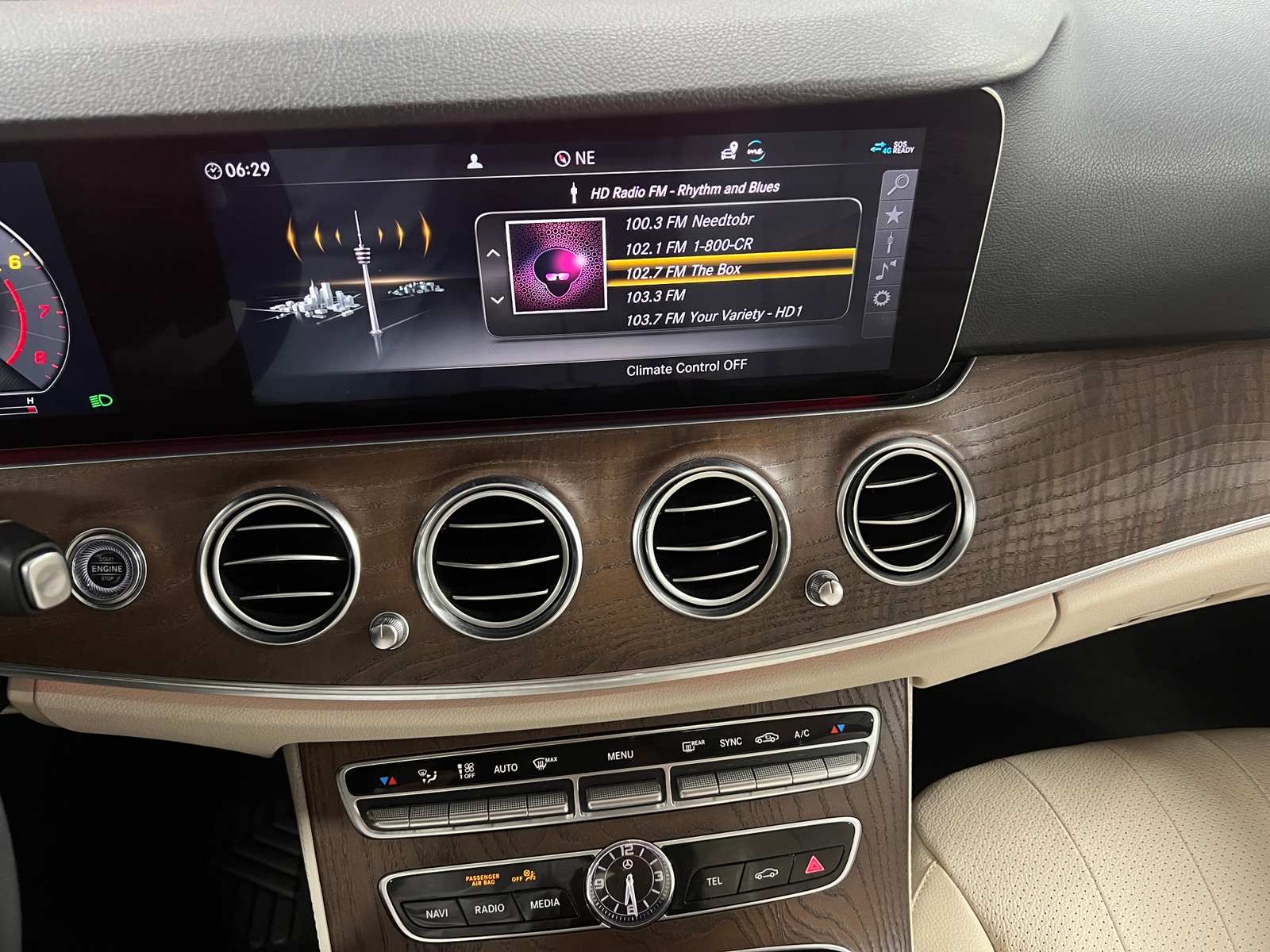 Thumbnail: 2020 Mercedes-Benz E-Class - 3