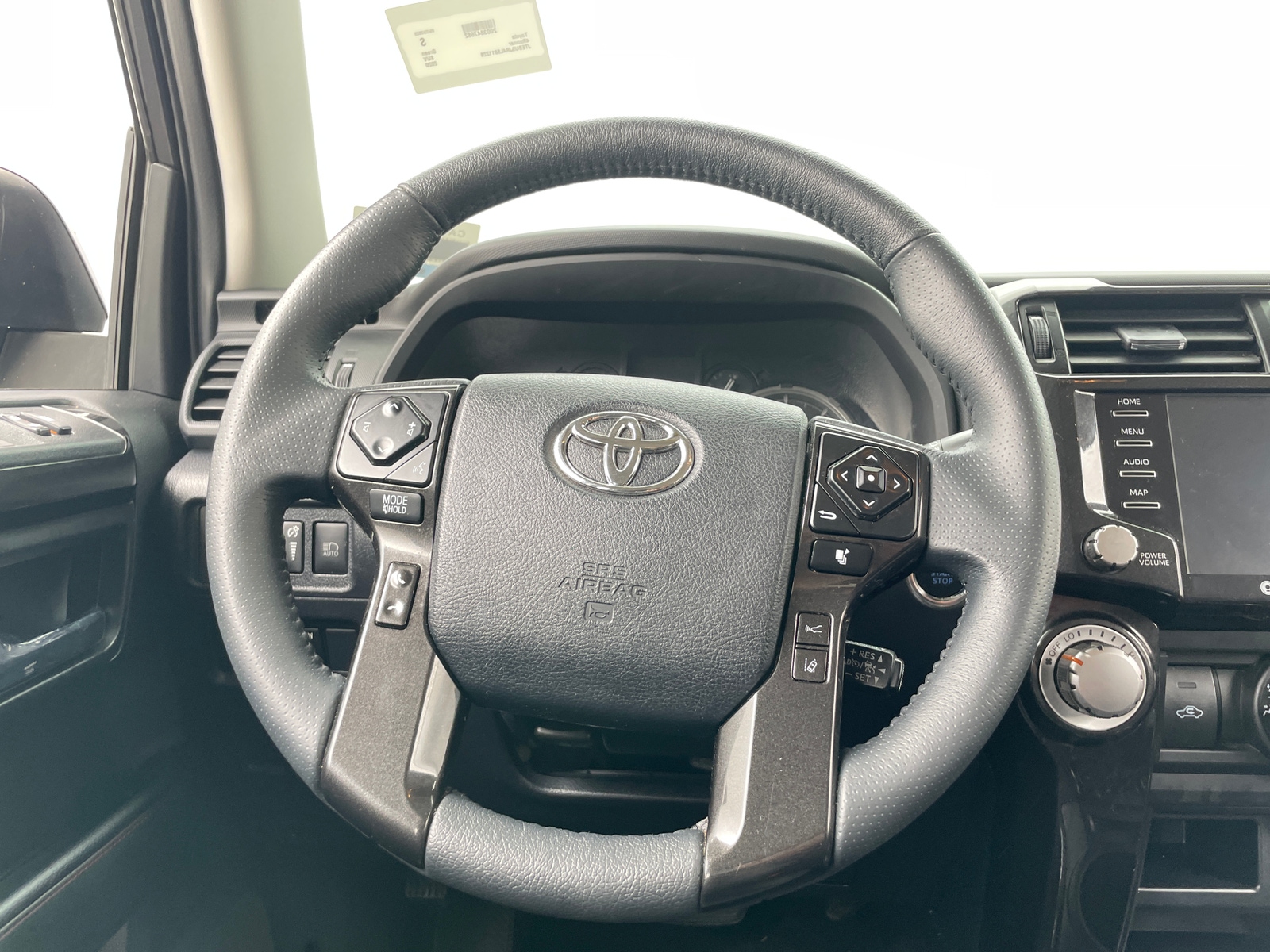 Thumbnail: 2020 Toyota 4Runner - 4
