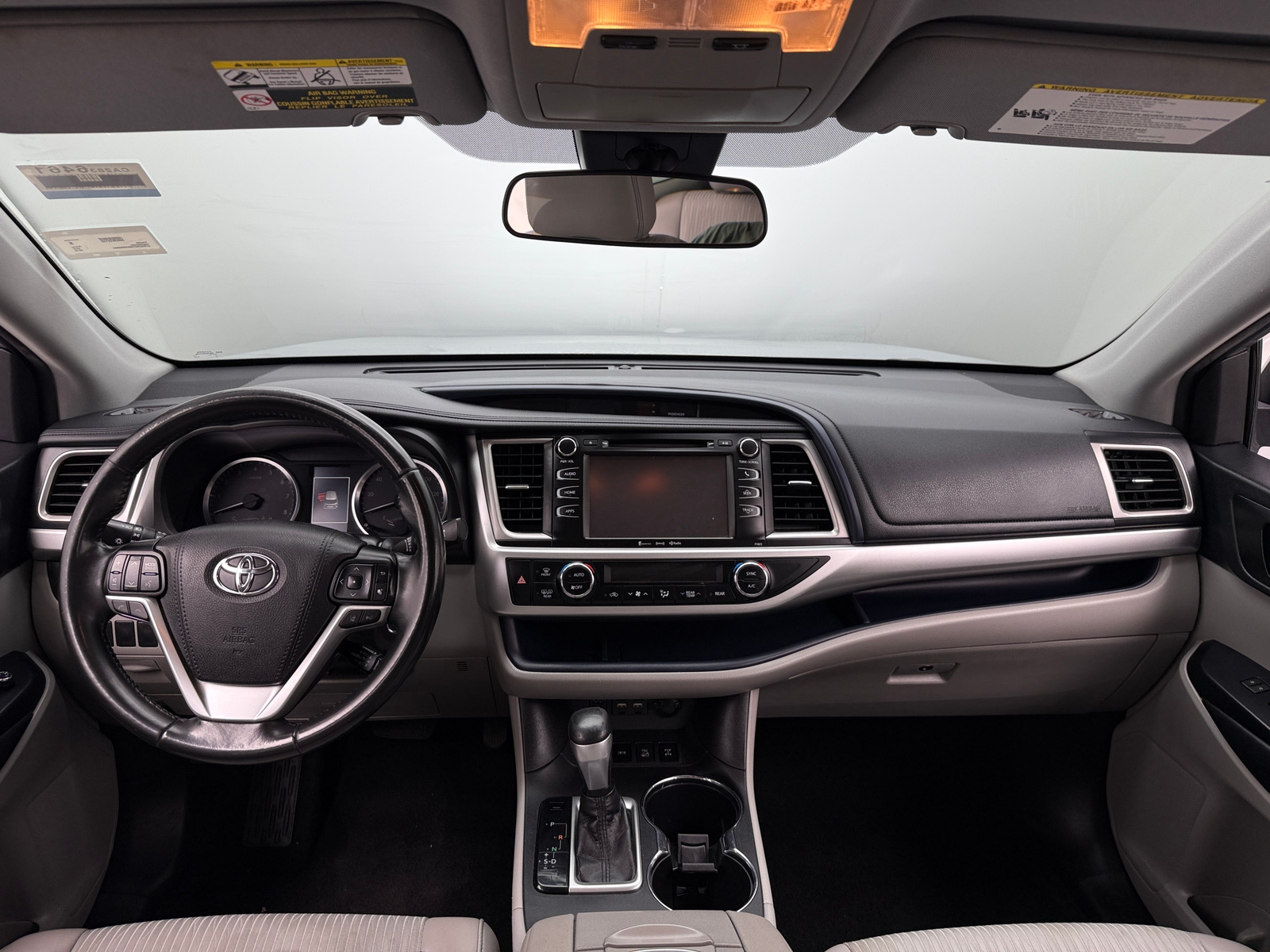 Thumbnail: 2019 Toyota Highlander - 3