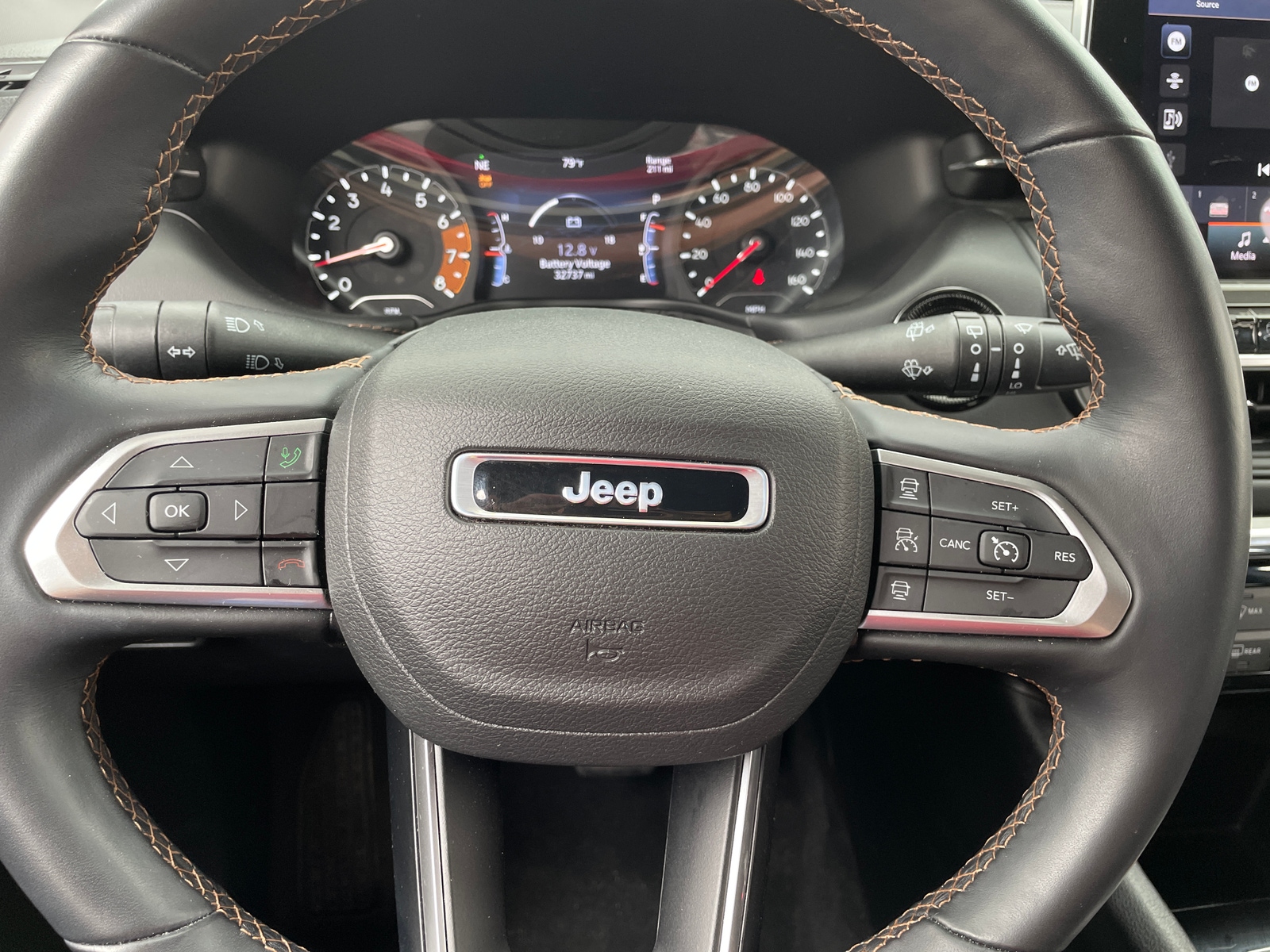 Thumbnail: 2022 Jeep Compass - 4
