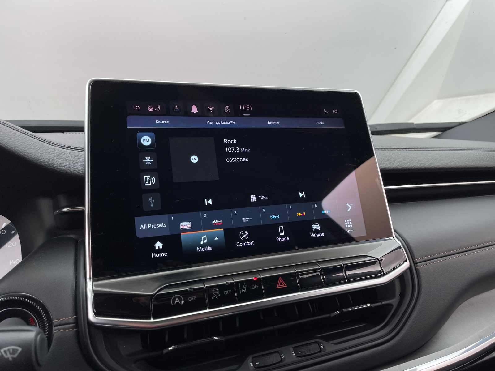 Thumbnail: 2022 Jeep Compass - 3