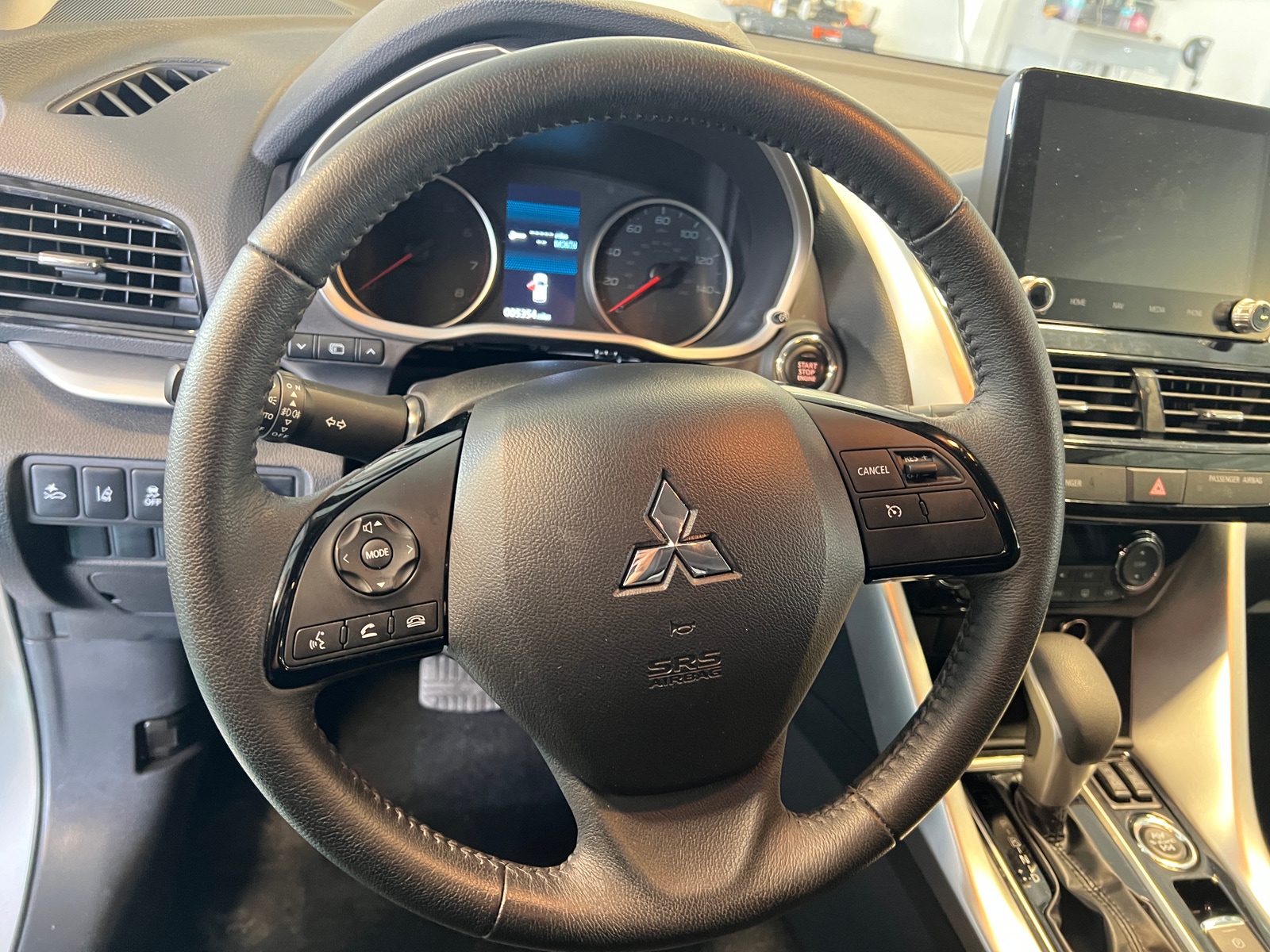 Thumbnail: 2023 Mitsubishi Eclipse Cross - 5