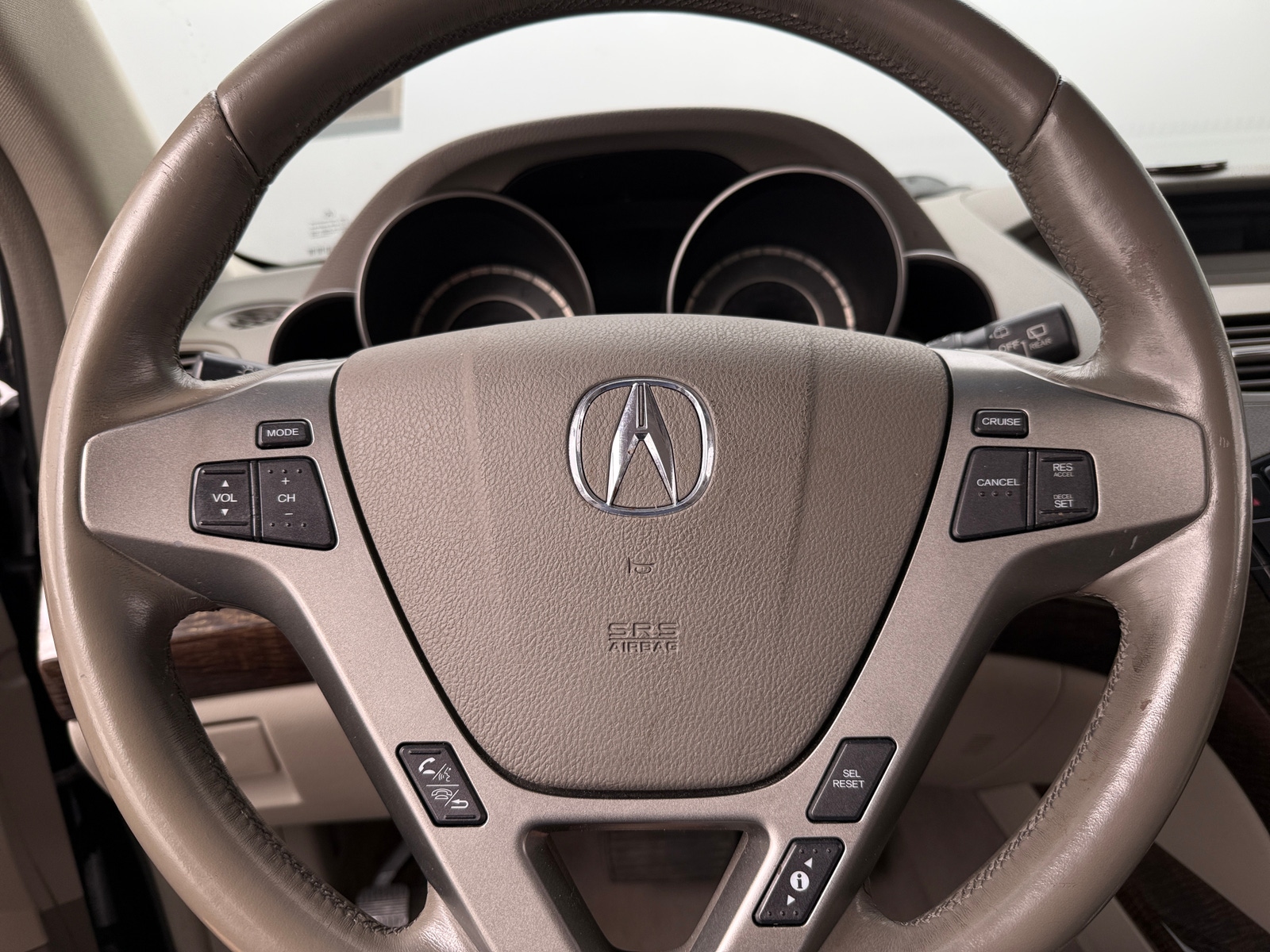 Thumbnail: 2011 Acura MDX - 4