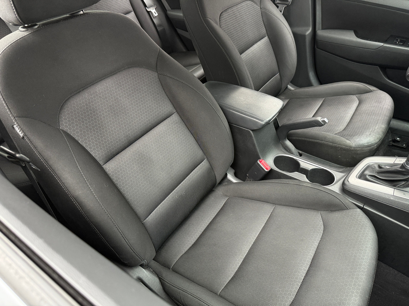 Thumbnail: 2017 Hyundai Elantra - 2