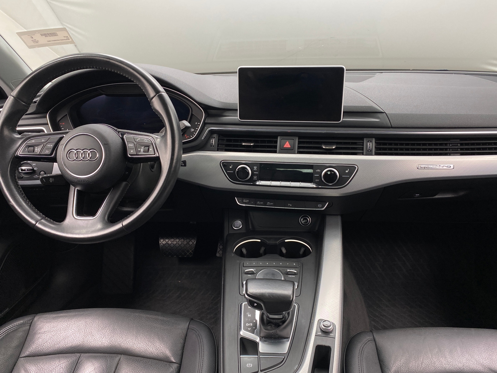 Thumbnail: 2017 Audi A4 - 2