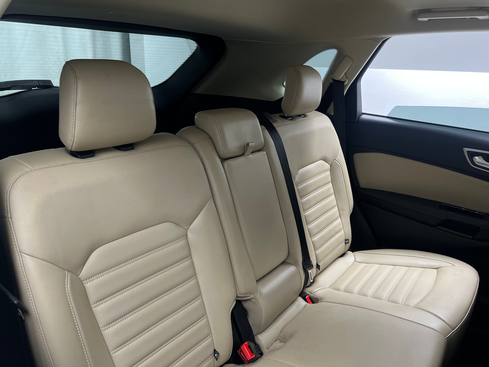 Thumbnail: 2017 Ford Edge - 5