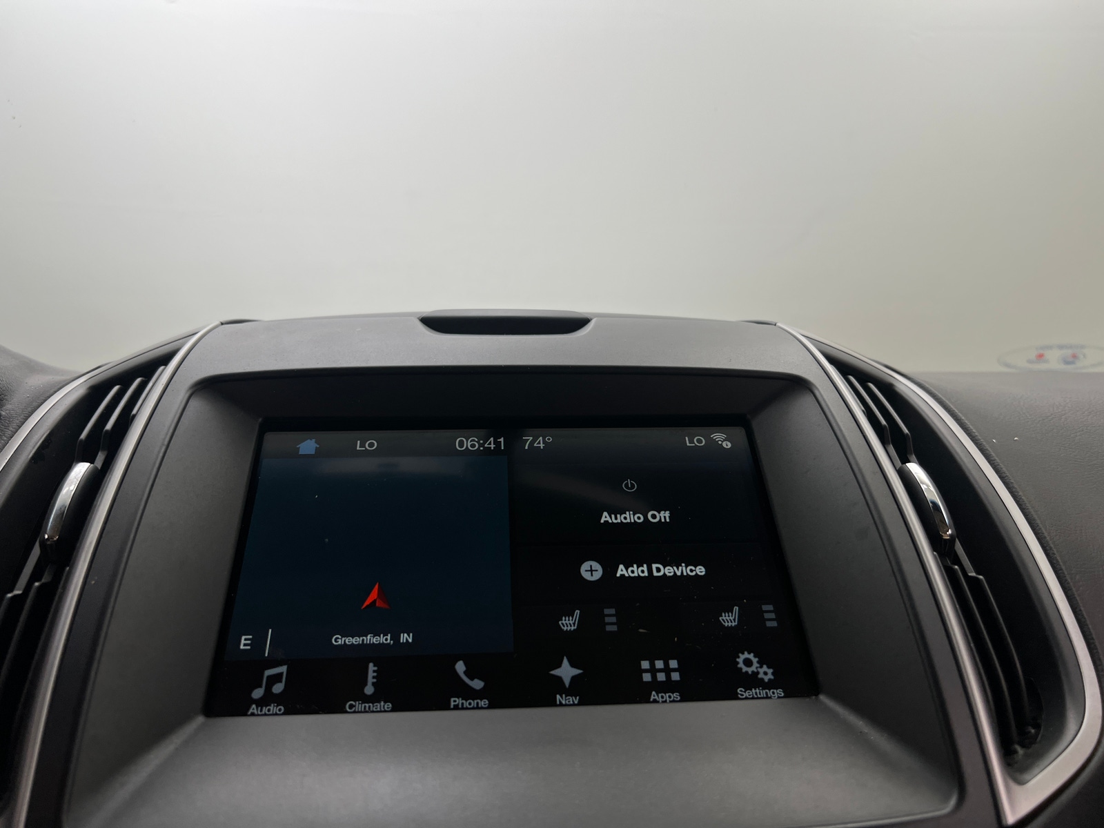 Thumbnail: 2017 Ford Edge - 3