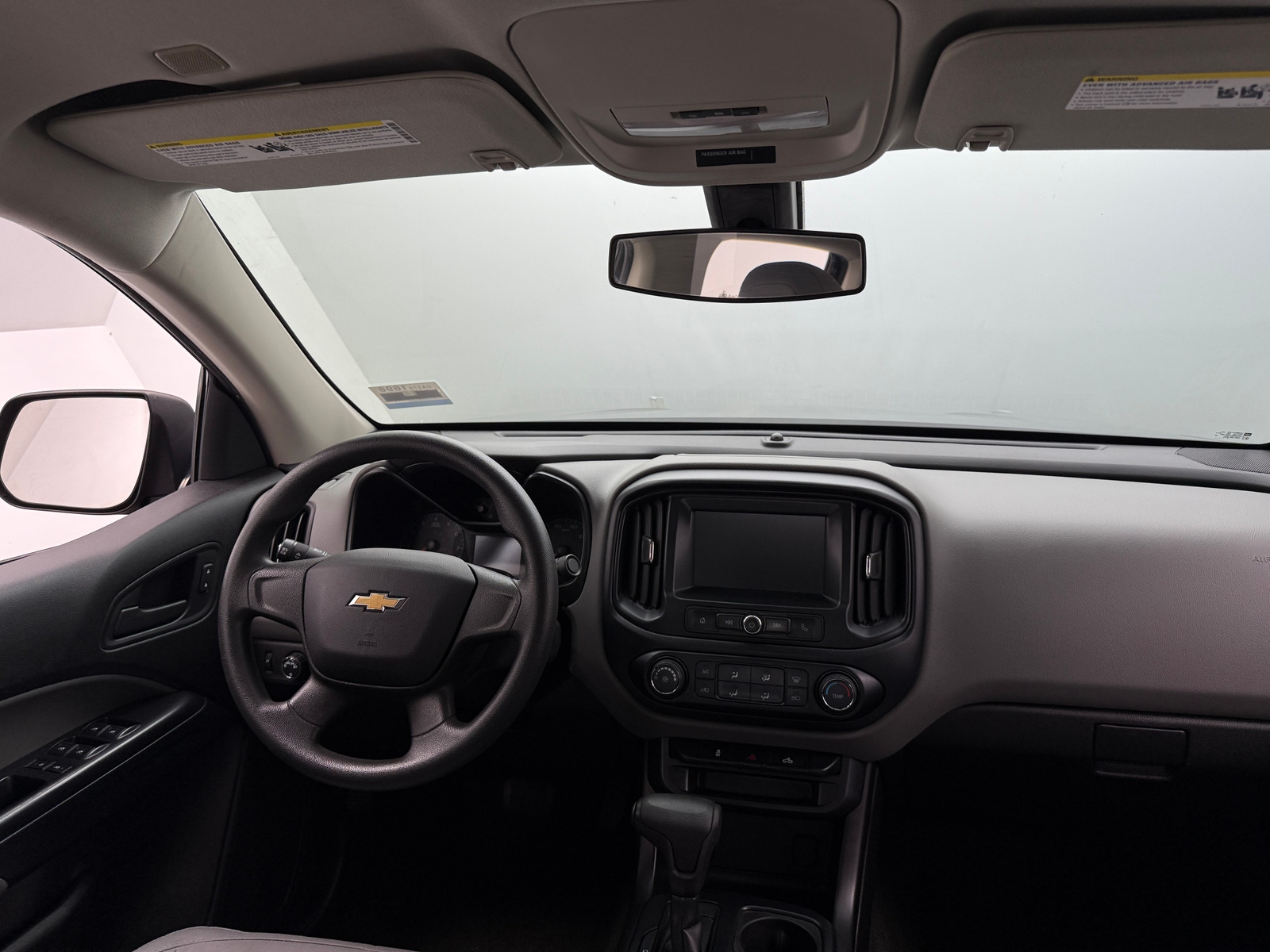 Thumbnail: 2018 Chevrolet Colorado - 3