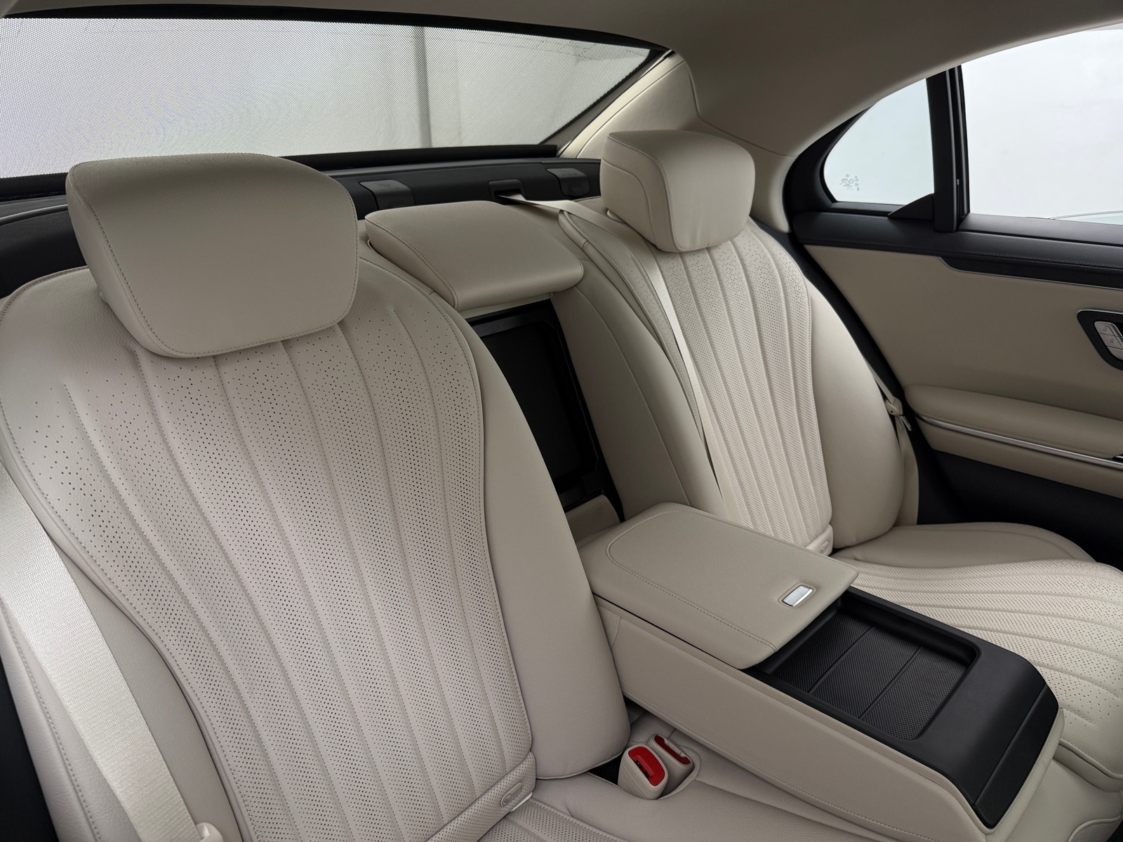 Thumbnail: 2022 Mercedes-Benz S-Class - 5