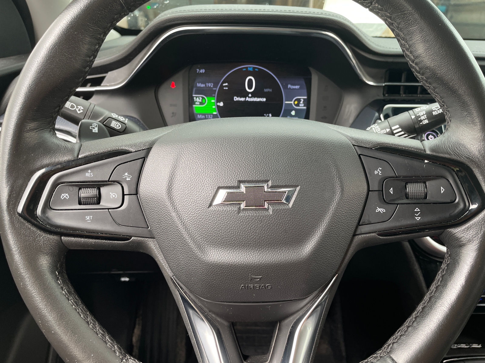 Thumbnail: 2023 Chevrolet Bolt EUV - 4