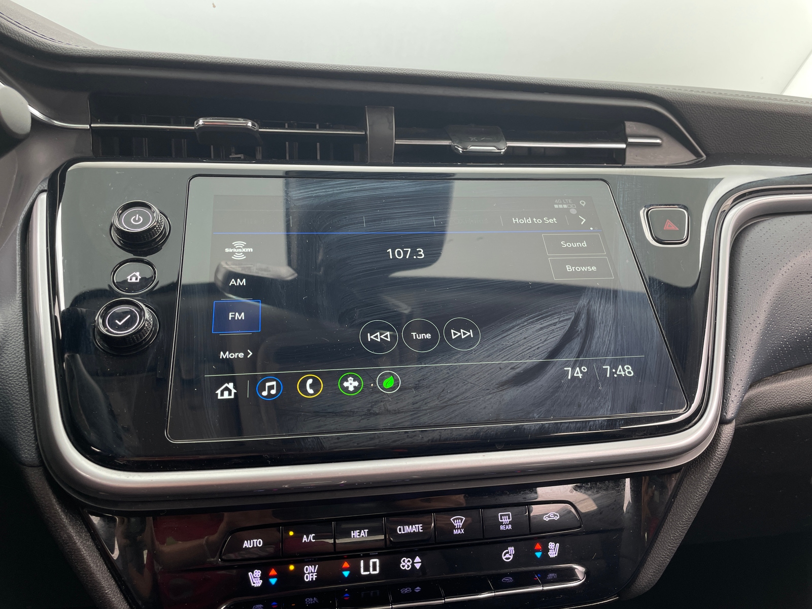 Thumbnail: 2023 Chevrolet Bolt EUV - 3