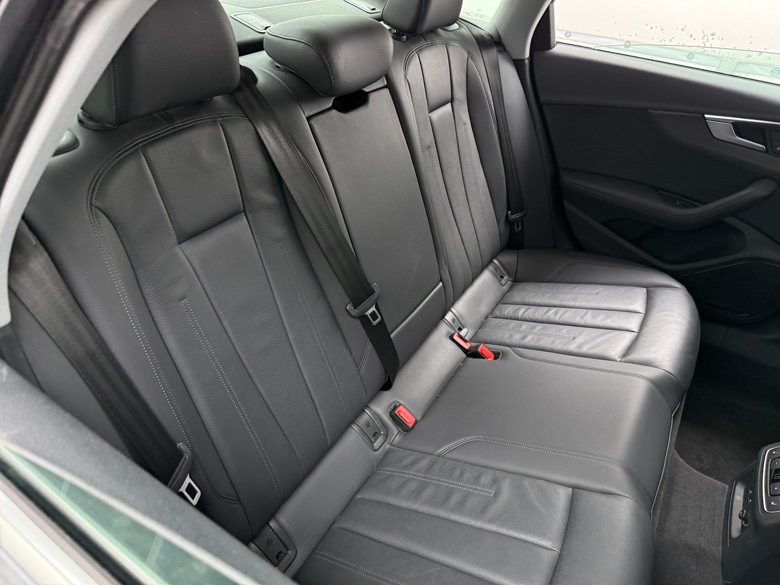 Thumbnail: 2019 Audi A4 - 5