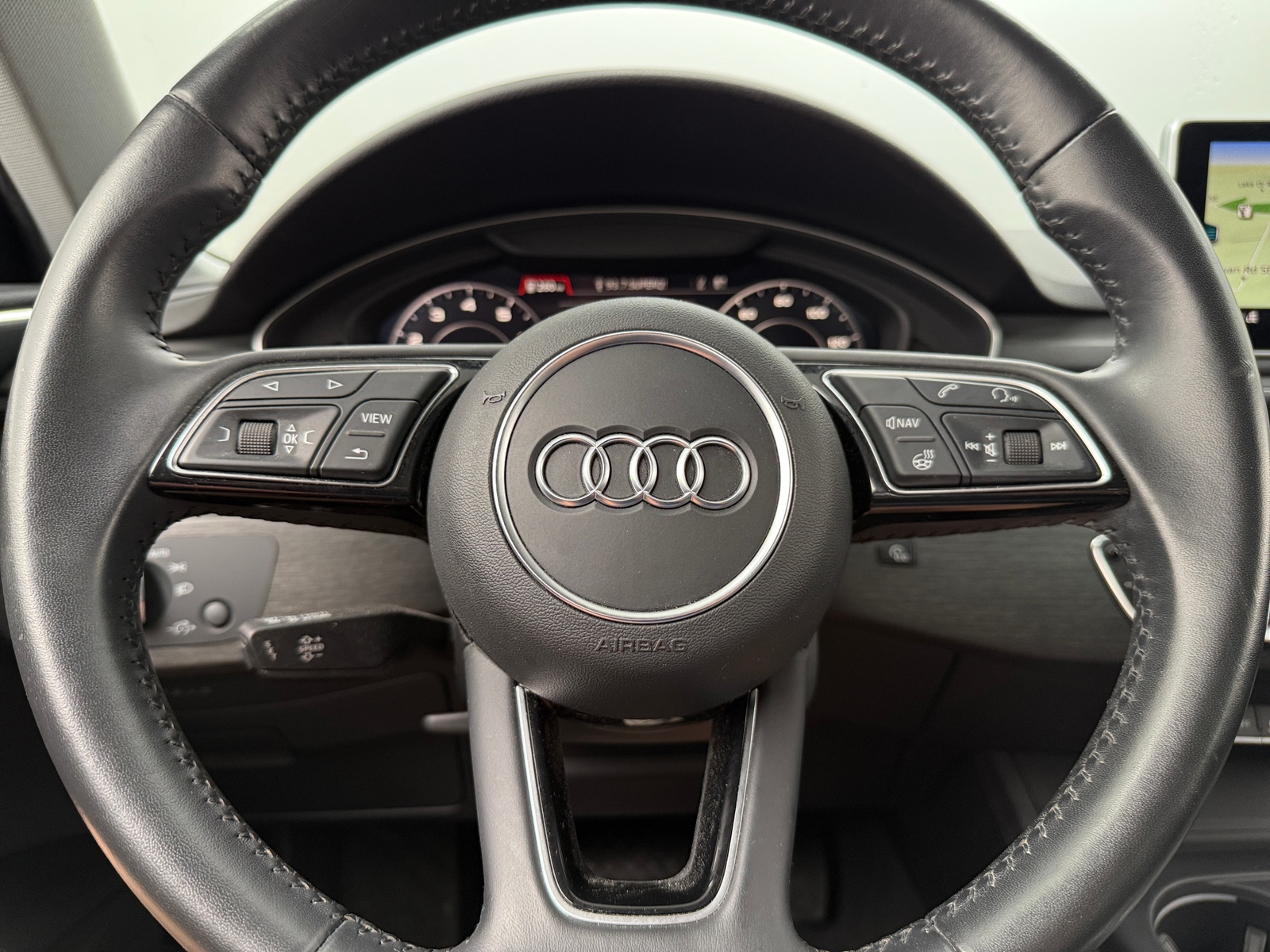 Thumbnail: 2019 Audi A4 - 4
