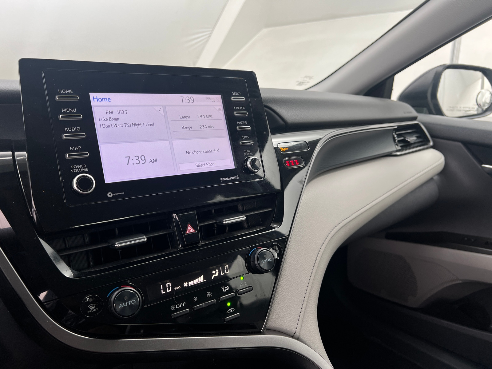 Thumbnail: 2022 Toyota Camry - 4