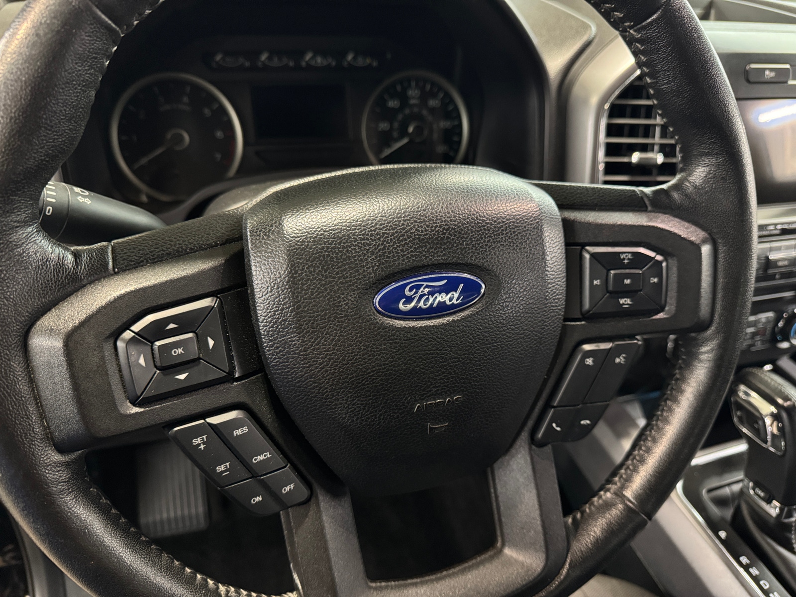 Thumbnail: 2018 Ford Econoline - 5
