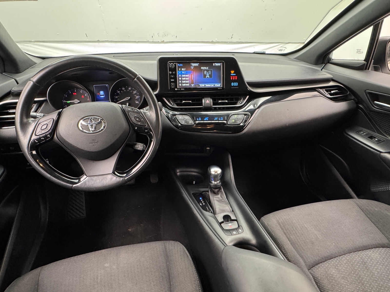 Thumbnail: 2018 Toyota C-HR - 3