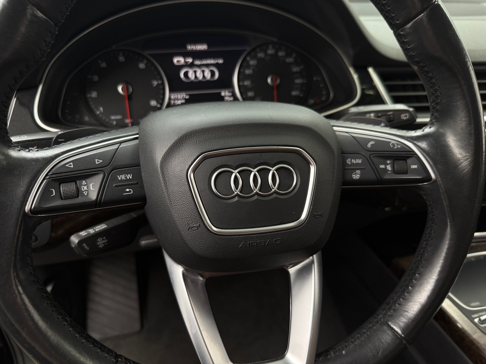 Thumbnail: 2017 Audi Q7 - 4