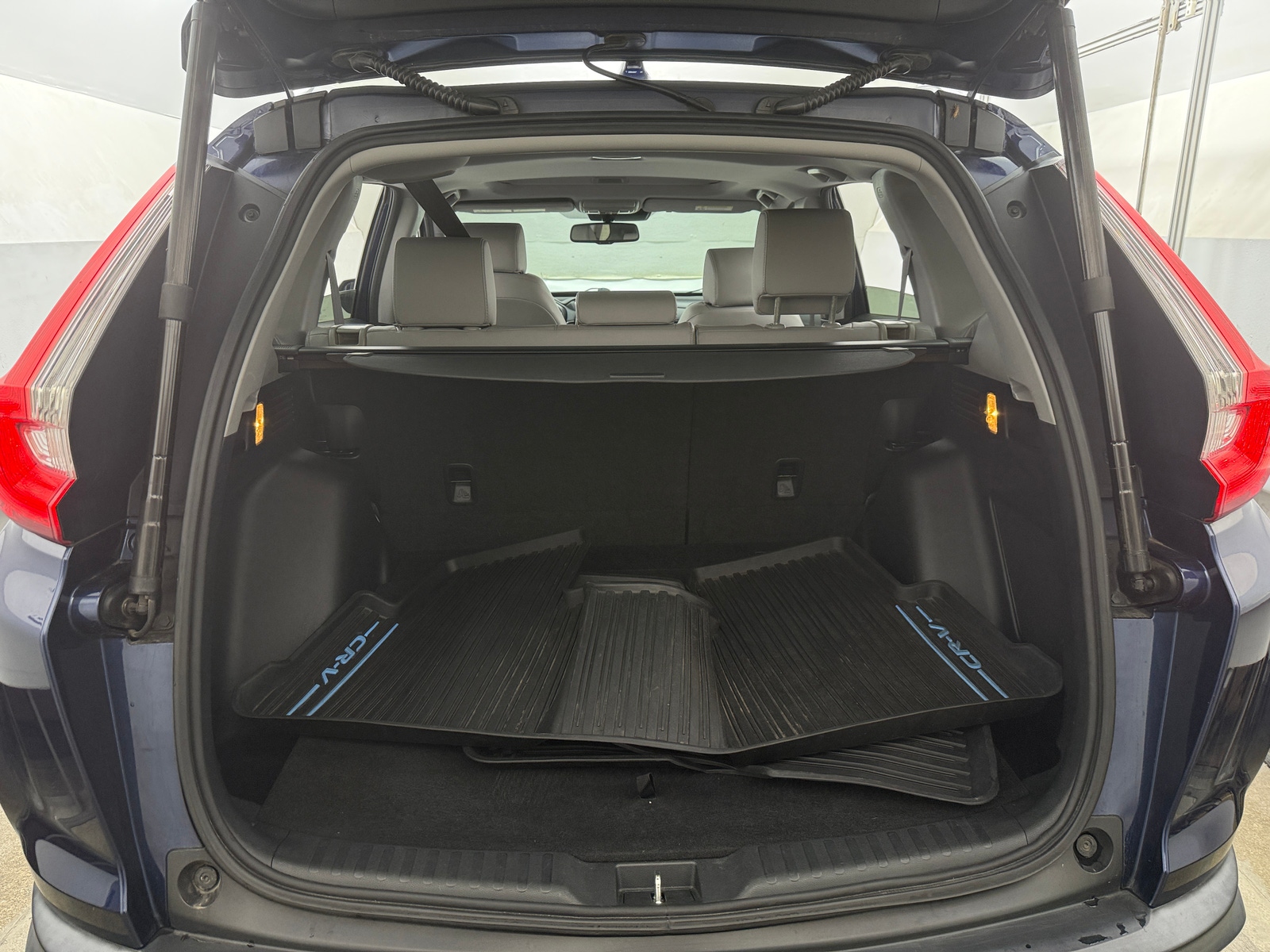 Thumbnail: 2017 Honda CR-V - 6