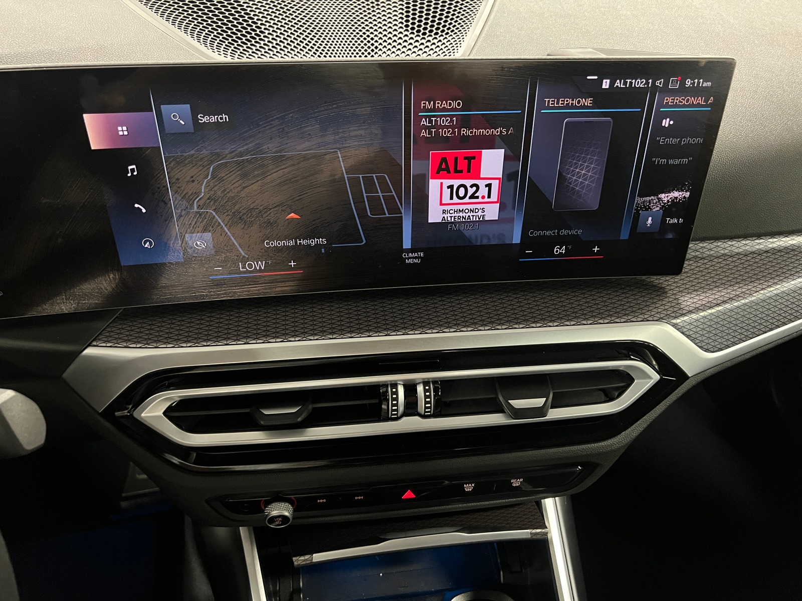 Thumbnail: 2024 BMW 3 Series - 3