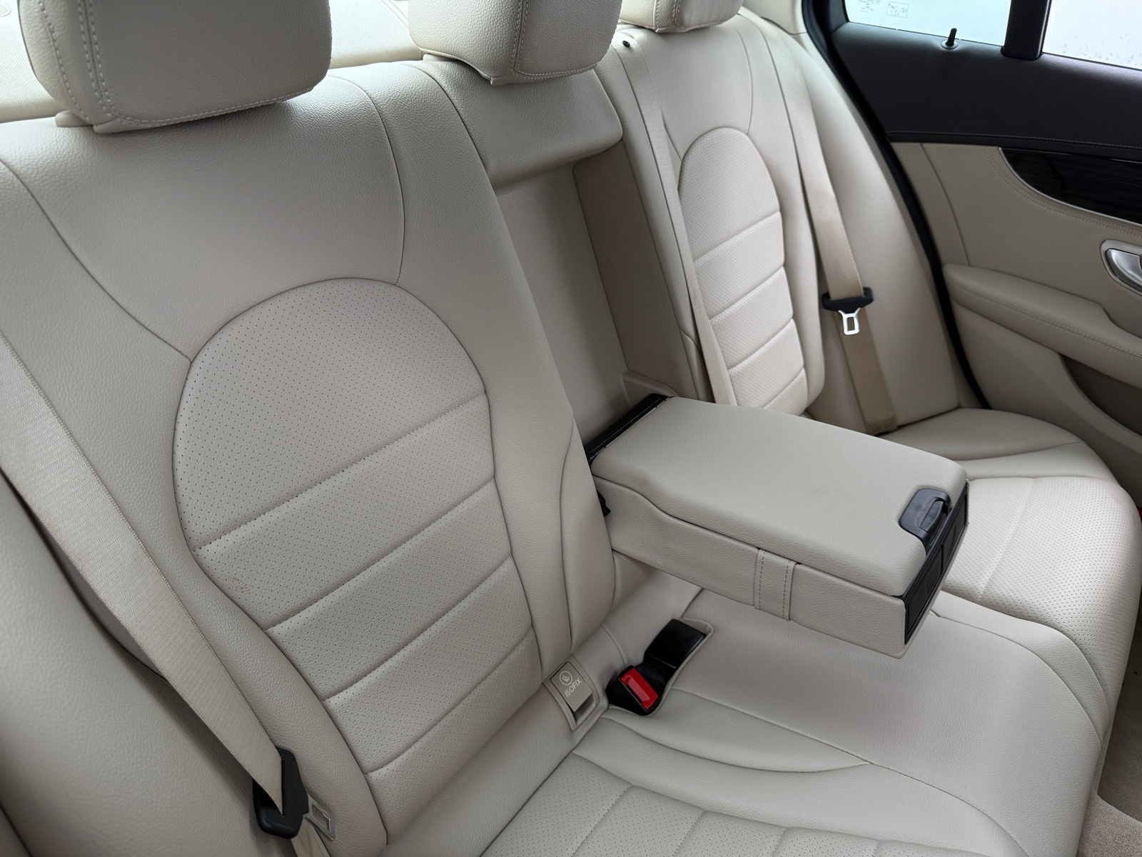 Thumbnail: 2016 Mercedes-Benz C-Class - 5