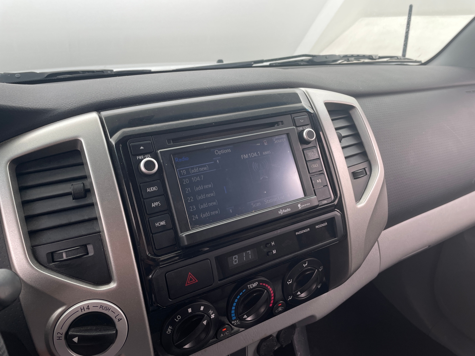 Thumbnail: 2014 Toyota Tacoma - 3