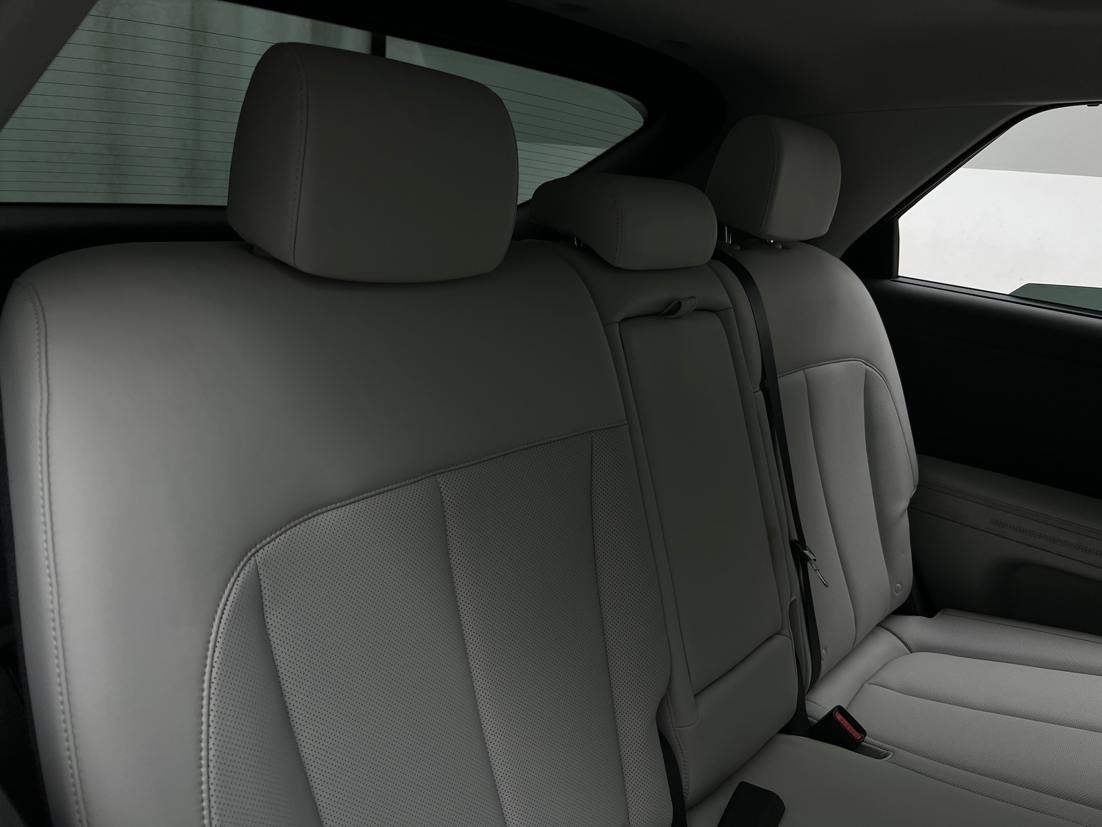 Thumbnail: 2022 Hyundai Ioniq 5 - 5
