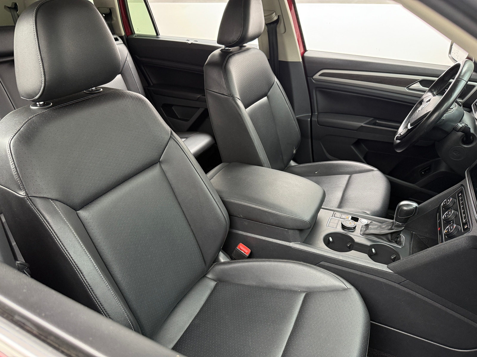 Thumbnail: 2018 Volkswagen Atlas - 2