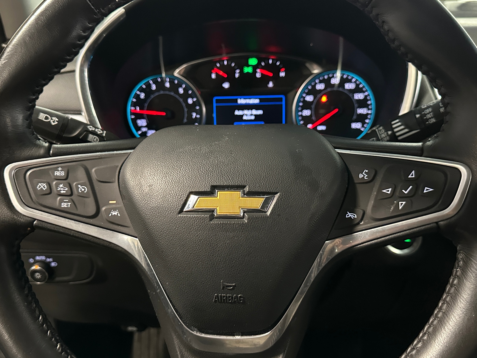 Thumbnail: 2022 Chevrolet Equinox - 5