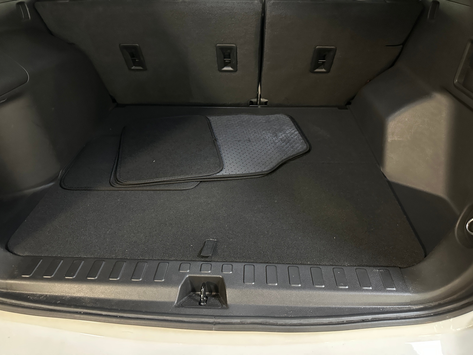 Thumbnail: 2022 Chevrolet Equinox - 7