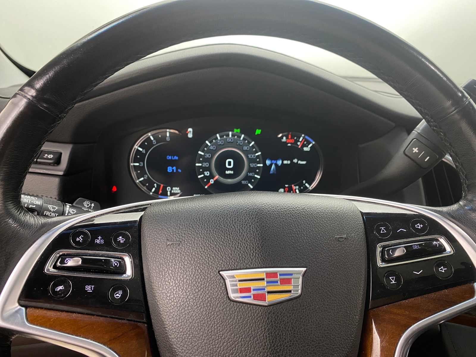 Thumbnail: 2019 Cadillac Escalade - 4