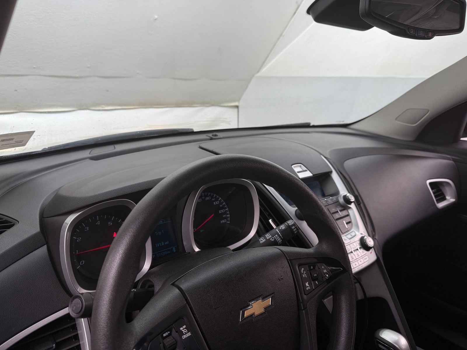 Thumbnail: 2015 Chevrolet Equinox - 3