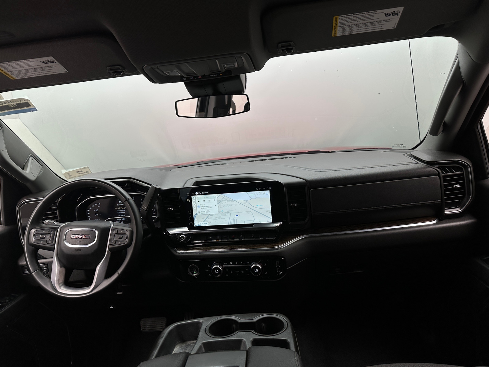 Thumbnail: 2023 GMC Sierra 1500 - 3