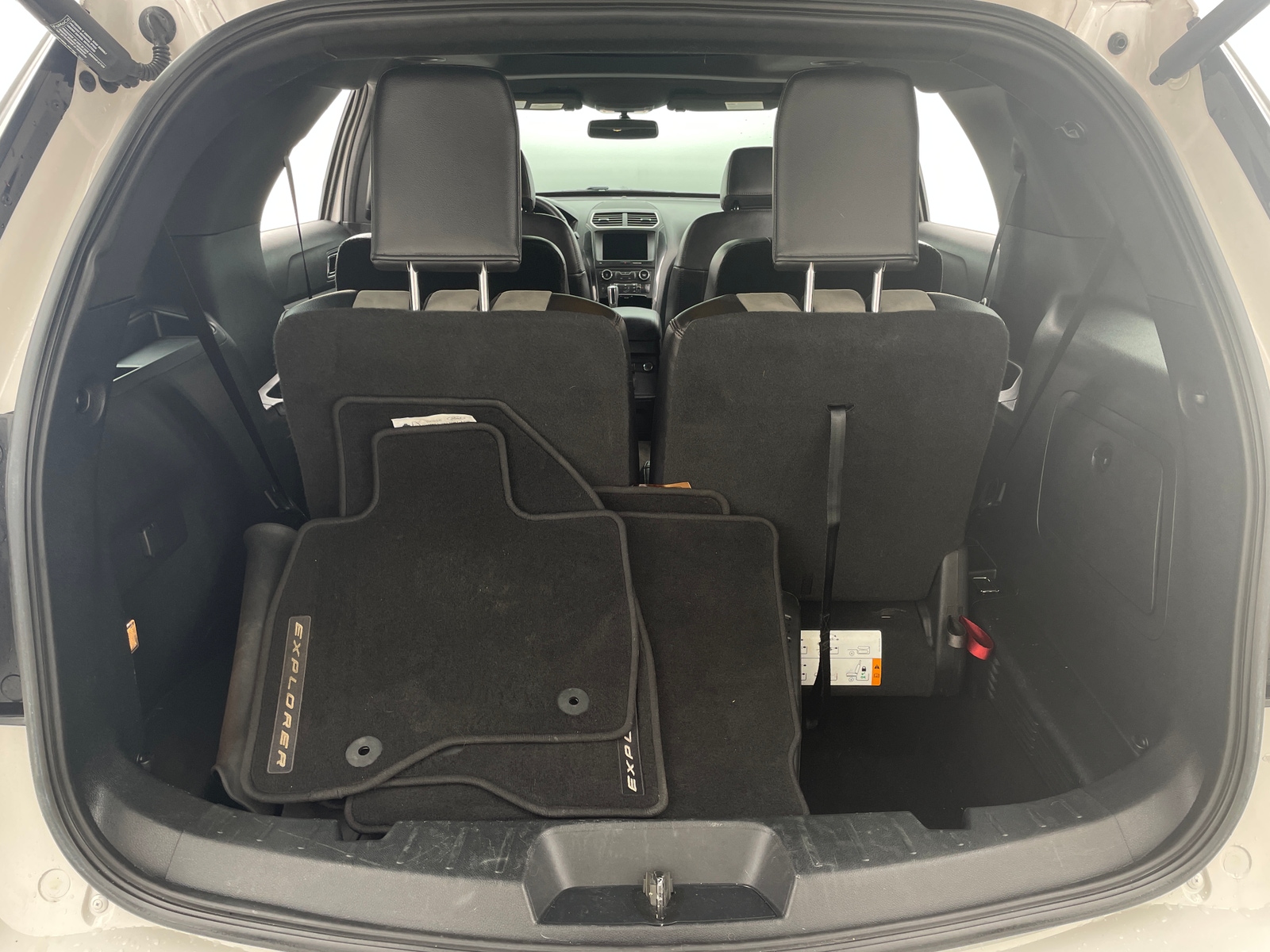 Thumbnail: 2017 Ford Explorer - 6